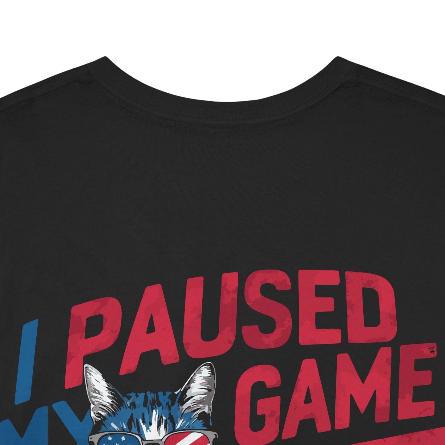 I Paused My Game To Be Here Cat Playing Games - Unisex Shirt - Basic Shirt